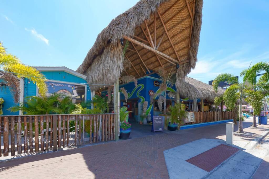 Siesta Key Village-Suite #3: A Block To The Beach! Sarasota Luaran gambar