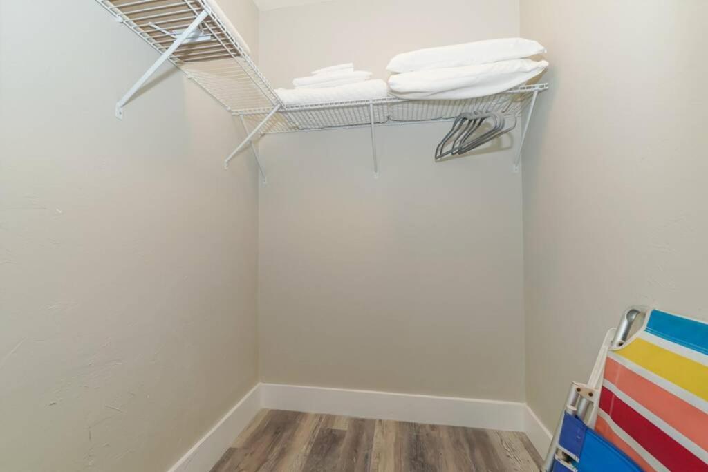 Siesta Key Village-Suite #3: A Block To The Beach! Sarasota Luaran gambar