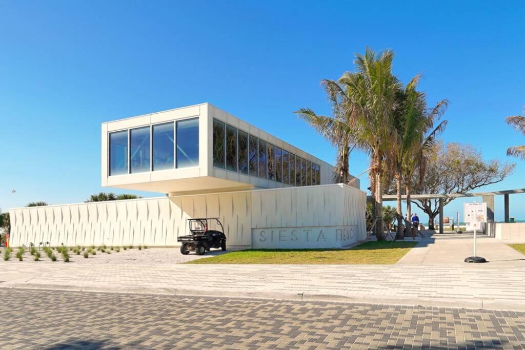 Siesta Key Village-Suite #3: A Block To The Beach! Sarasota Luaran gambar